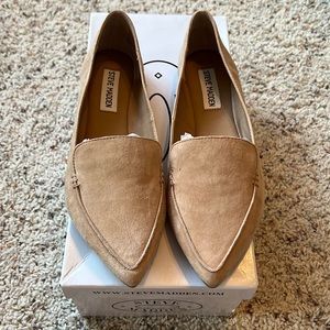Steve Madden, tan camel suede flats, never worn, new with box, size 6.5